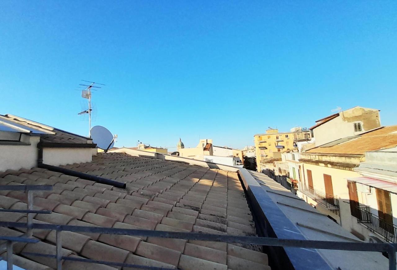 Terrace With View Attic In Old Town Ballarhome Palermo Eksteriør bilde
