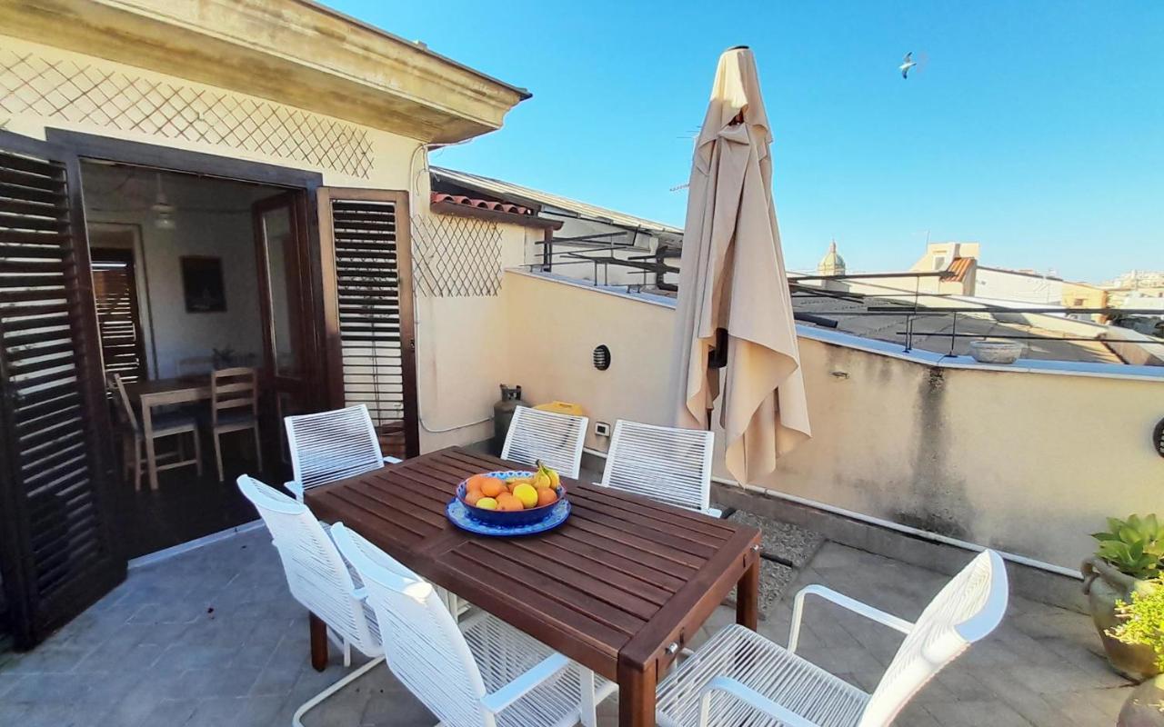 Terrace With View Attic In Old Town Ballarhome Palermo Eksteriør bilde